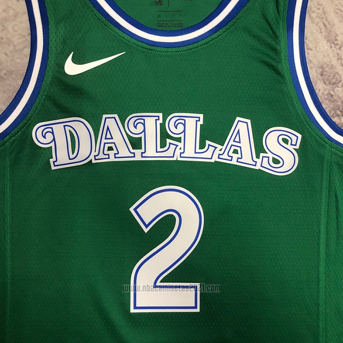 Camiseta Dallas Mavericks Kyrie Irving #2 Hardwood Classics 2022-23 Verde